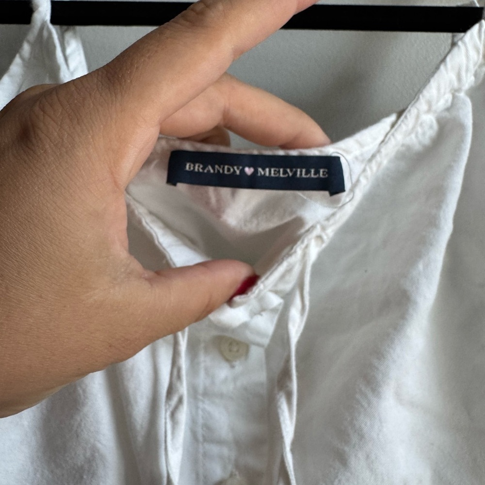 Brandy Melville Cropped Cottagecore White Top Clean Girl Euro Summer Y2K - Picture 2 of 3